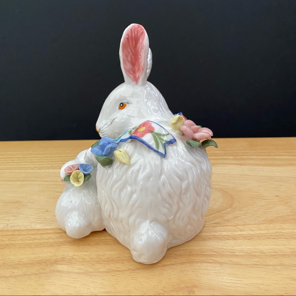Rabbit Bunny Ceramic Statue Decor - Picture 3 of 6